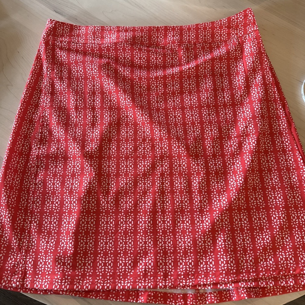 RipSkirt Length 2 (18.5") Swim Wrap Skirt Sz M Hook Loop Sunflower Seed Red